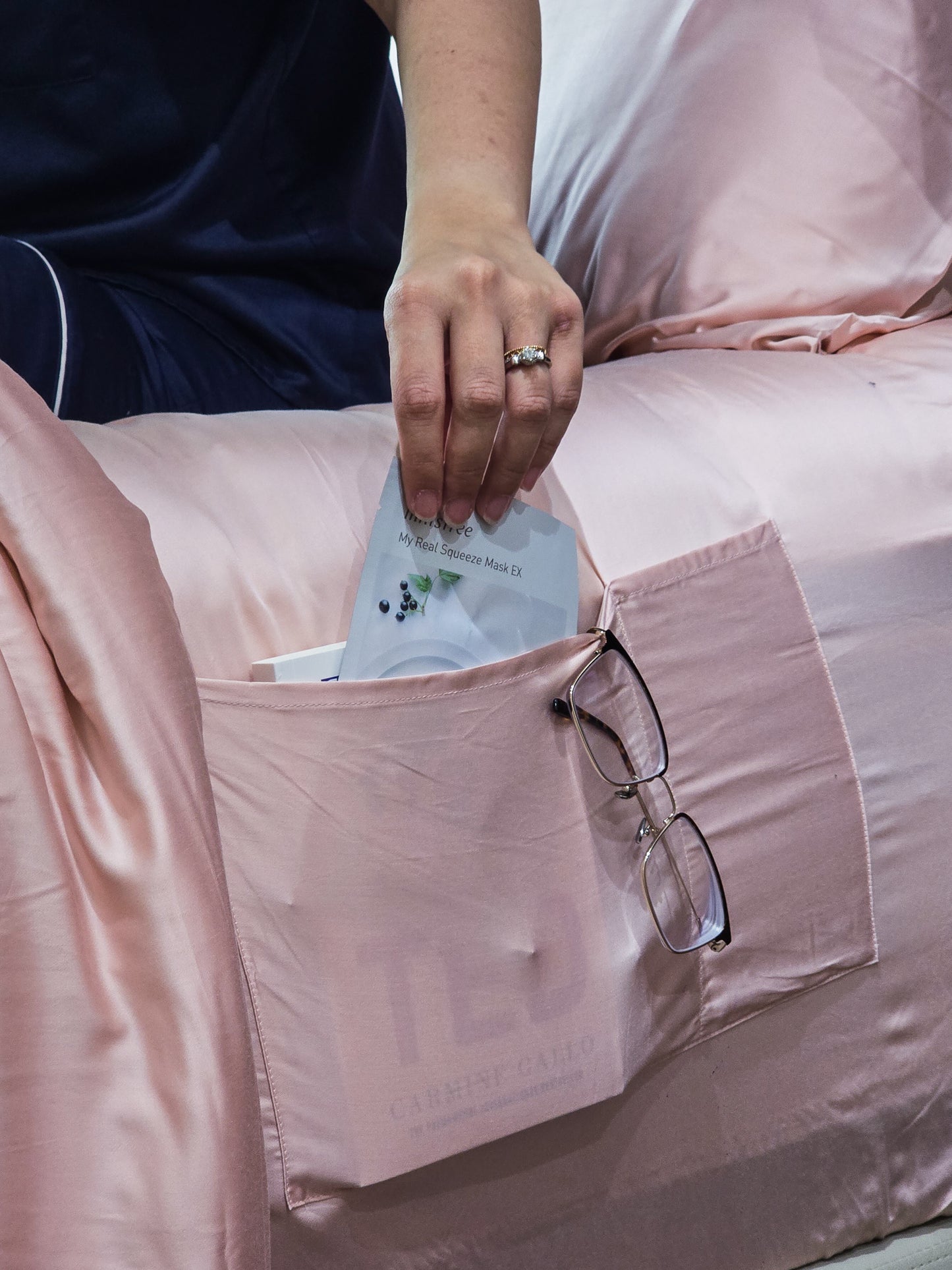 OtterEase™ Pocketed Sheet (Queen)